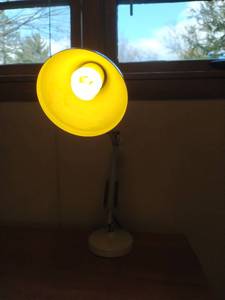 lot 179 image: Desk Lamp