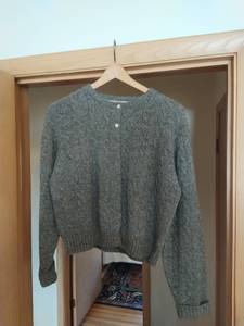 lot 307 image: Shetland Cardigan