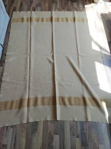 lot 323 image: Hudson Bay Wool Blanket