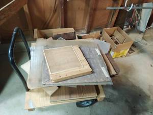 lot 363 image: Scrap Wood