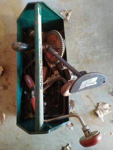lot 377 image: Hand Augers & More