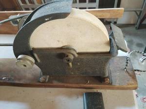 lot 387 image: Grinding Wheel
