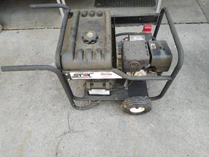 lot 392 image: Generator