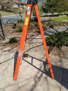 lot 487 image: Ladder