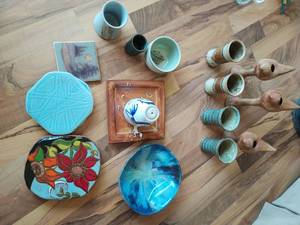 lot 495 image: Ceramic Lot