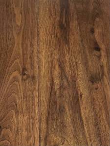 420 SF of Premium Easy Install Laminate Flooring- Oak0990