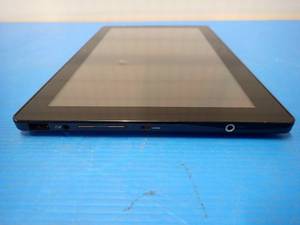 Samsung&nbsp700T XE700T1A Tablet  No HD  Cellular is unlocked  no cables
