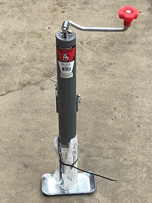 Bulldog Trailer Jacks YardWorks Tarps Bulk Box Cutters & More KBID