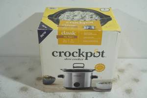 lot 74 image: NEW Crockpot Classic Big Dipper Slow Cooker
