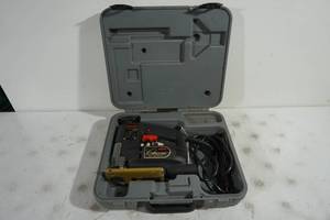lot 92 image: Skil Classic 4 Amp Corded Jig Saw with Case
