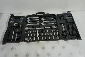 lot 93 image: Blue Ridge Hand Tool Set