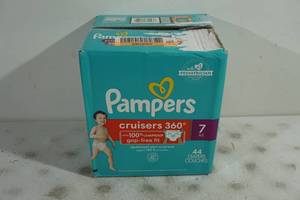 lot 98 image: Pampers Cruisers 360 Size 7 Diapers - 44 Count