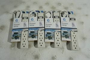 lot 106 image: 4 NEW 6 Outlet Power Strips