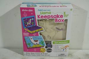 lot 114 image: NEW Works of Ahhh Paintable Llama Keepsake Box Craft Kit