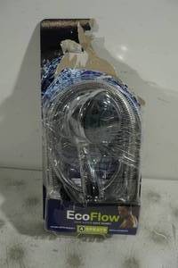 lot 138 image: WaterPik Eco Flow Shower Spray Wand