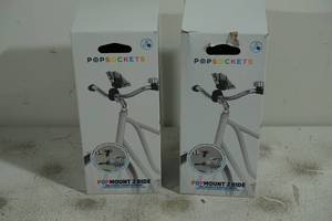 lot 139 image: 2 NEW Pop Sockets PopMount 2 Ride Bike Mounts