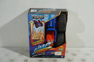 lot 62 image: NEW Air Hogs Jump Fury Soft Remote Control Toy