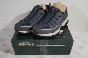 lot 21 image: NEW Skechers Equalizer 4.0 Trail Hiking Shoes - Mens 12