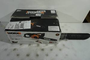 lot 22 image: NEW Worx 16 Electric Chainsaw