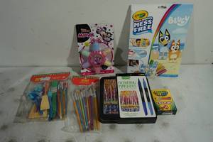 lot 160 image: Assorted Toys - Minnie Chalk Wheel, Bluey Color Wonder, Markers