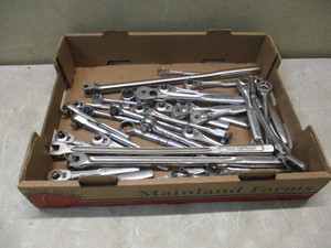 Assorted Craftsman ratchets & breaker bars