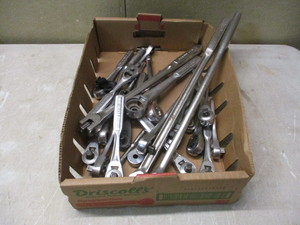 Assorted Craftsman ratchets & breaker bars