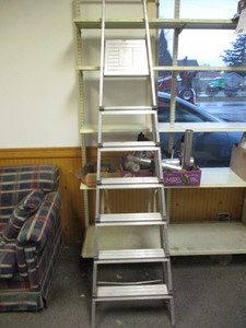 Aluminum Step ladder