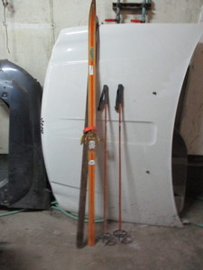 Like new Vintage Cross Country Skis and poles