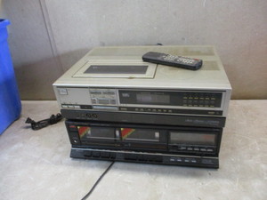 Tape and VCR Players