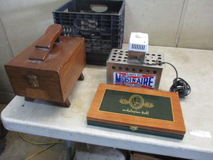 Shoe Shine Box Cigar Moisture Monitor