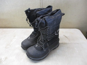 Baffin Boots Size 10