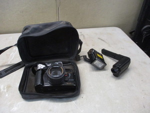 Nokina NK3636 Camera with accessories