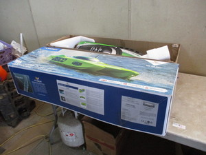 Horizon Sonic Wake Boat