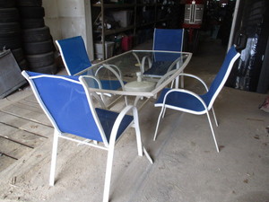 Glass top Aluminum Patio Table and 4 chairs