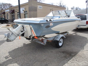 Glastron Tri Hull 20 Swinger Boat Motor and Trailer