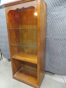 lot 47 image: LIGHTED WOODEN SHELF