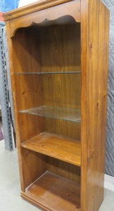 lot 48 image: LARGE HEAVY SHELF