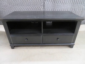 lot 16 image: BLACK 2 DRAWER STAND