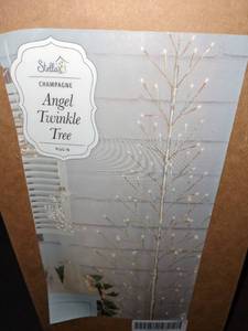 Stellar Champagne Angel Twinkle Tree