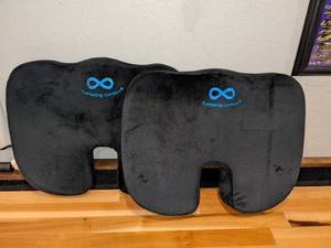 2 Everlasting Comfort Memory Foam Seat Cushions, Black&nbsp