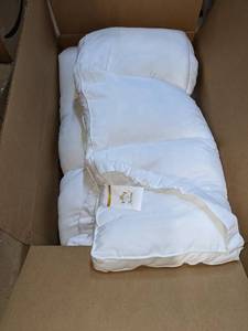 The Duck and Goose Full Size Mattress Topper