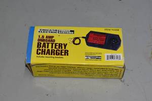 lot 38 image: 1.5 AMP on-board battery charger