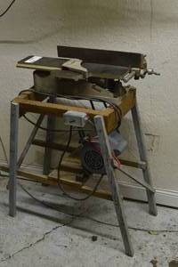 lot 11 image: Toro PlanerJointer Edger 4 13 HP