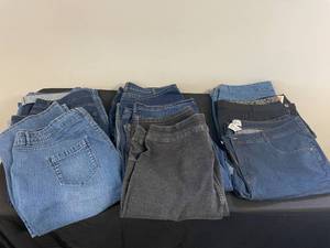 Womens Size 24 Bottoms
