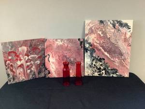 3 Pour Painting and 2 Vases