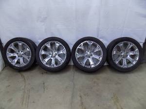 lot 22 image: 22 Rims & Tires 6 Lug Wheels