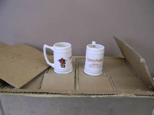 CASE OF 12 CAPTAIN MORGAN CERAMIC MUGS - VERY COOL - SEE PICTURES