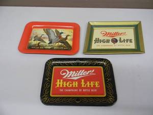3 NEW OLD STOCK MILLER HIGH LIFE TIP TRAYS - GREAT SET - SEE PICTURES