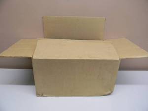 CASE OF MARLBORO ASH TRAYS - NEW OLD STOCK - TOTAL OF 72 - SEE PICTURES