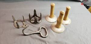 lot 16 image: Vintage Items Including Hog Fleshers & Bail Hook